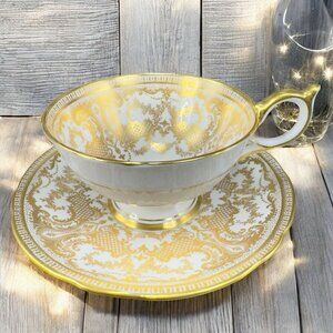 Vintage Aynsley England Tea Cup and Saucer Heavy Gold Pattern Porcelain Set VTG